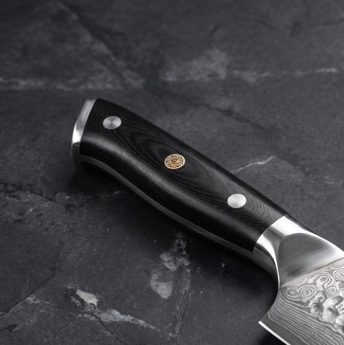 Kurenai Santoku All-Purpose Knife - handle